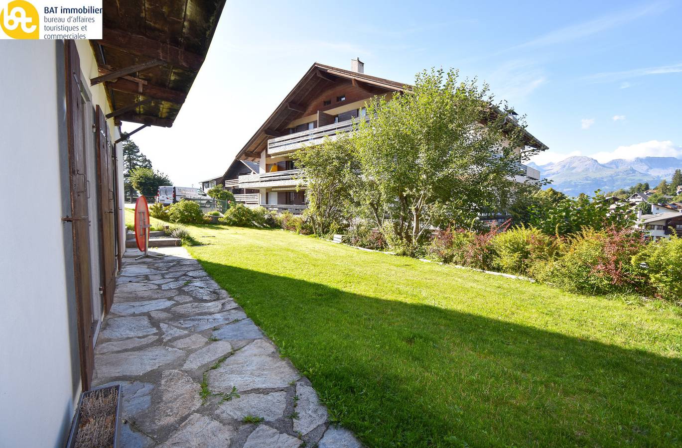 Raccard les Arolles n° 15,  komplett renovierter Waschraum im Zentrum von Vercorin in Chalais (Schweiz), Walliser Alpen