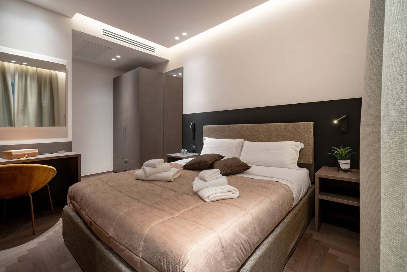 Apartamento En Un Hotel '4 Season Cognetti Room 4' Con Jardín Privado, Wi-Fi Y Aire Acondicionado in Bari, Region de Bari