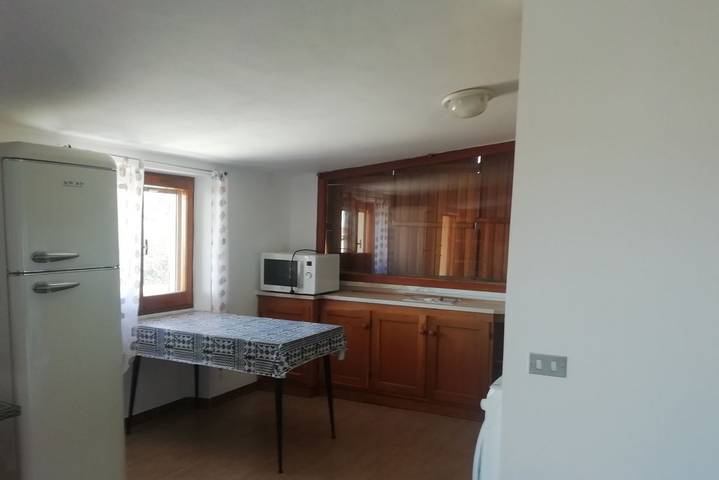Apartamento entero, Apartamento de vacaciones para 4 personas con jardín in S'ena E Sa Chitta, Siniscola