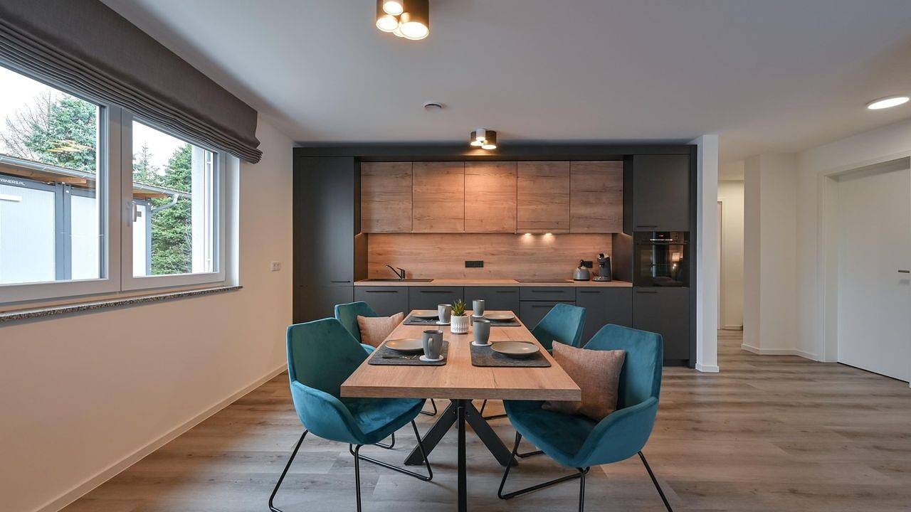 Ganze Ferienwohnung, Ferienwohnung für 4 Personen (95 m²) in Friedrichshafen in Friedrichshafen, Region Bodensee-Oberschwaben