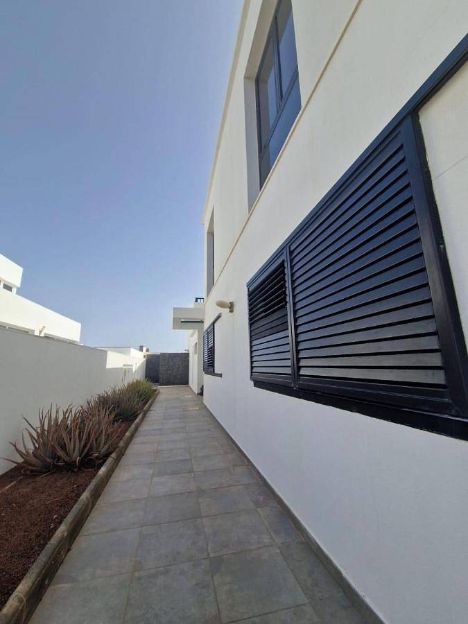 Four-Bedroom House in Nazaret, Teguise