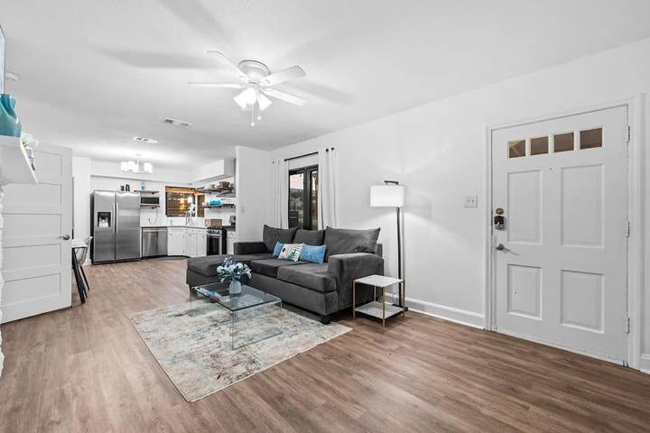 Apartamento de vacaciones para 10 personas, con jardín y vistas, Se admiten mascotas - 1