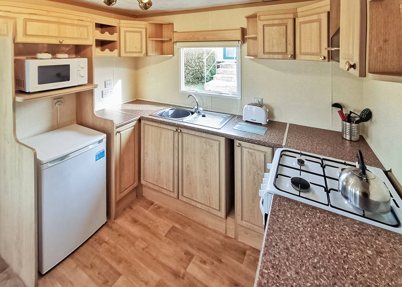 Bronze Plus 3 Bed Pets Sleeps 6 in Clarach Bay, Cardigan Bay