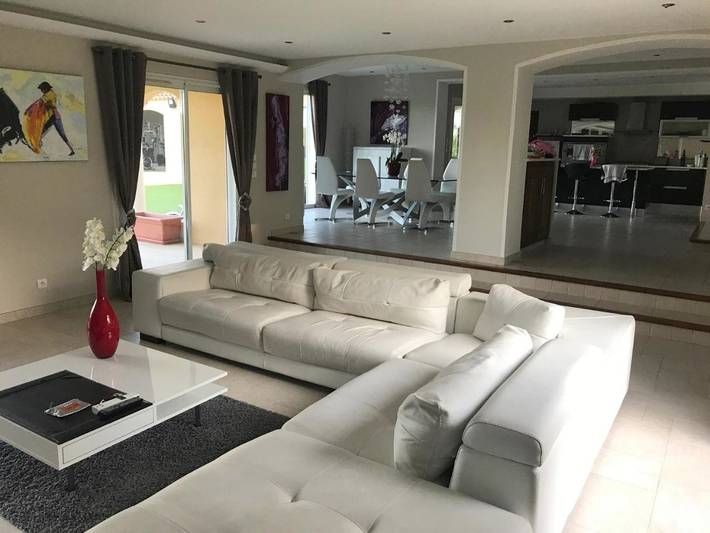 Location de vacances pour 15 personnes, avec jardin ainsi que piscine et vue, animaux acceptés à Les Arcs (Var) - 4