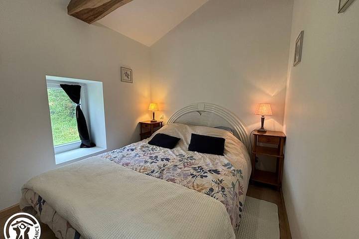 Gîte pour 5 personnes, avec jardin à Poiroux - 2