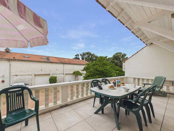 Gîte pour 4 personnes, avec balcon dans Plage des Conches