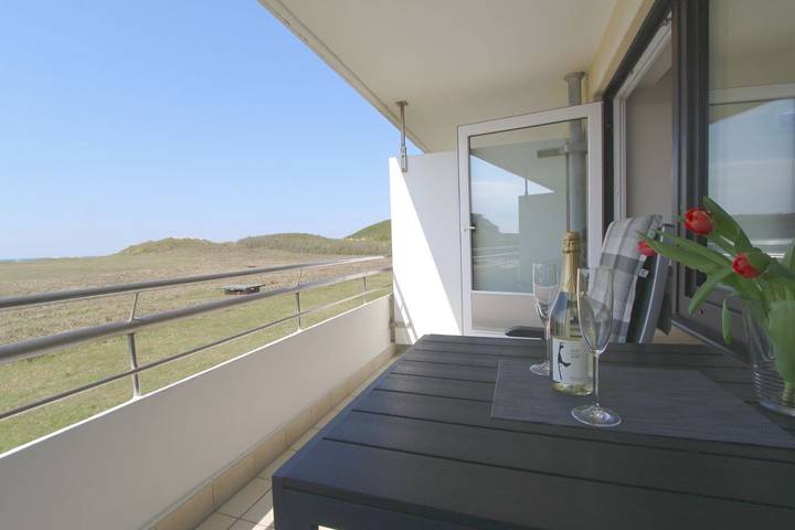 Ferienwohnung für 2 Personen, mit Balkon in Wenningstedt