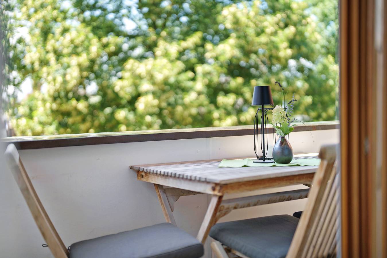 Ganze Wohnung, Ferienwohnung '1, 63 Qm, Balkon' mit Gemeinschaftspool, Gemeinschaftsgarten und Wi-Fi in Vogtsburg im Kaiserstuhl, Kaiserstuhl