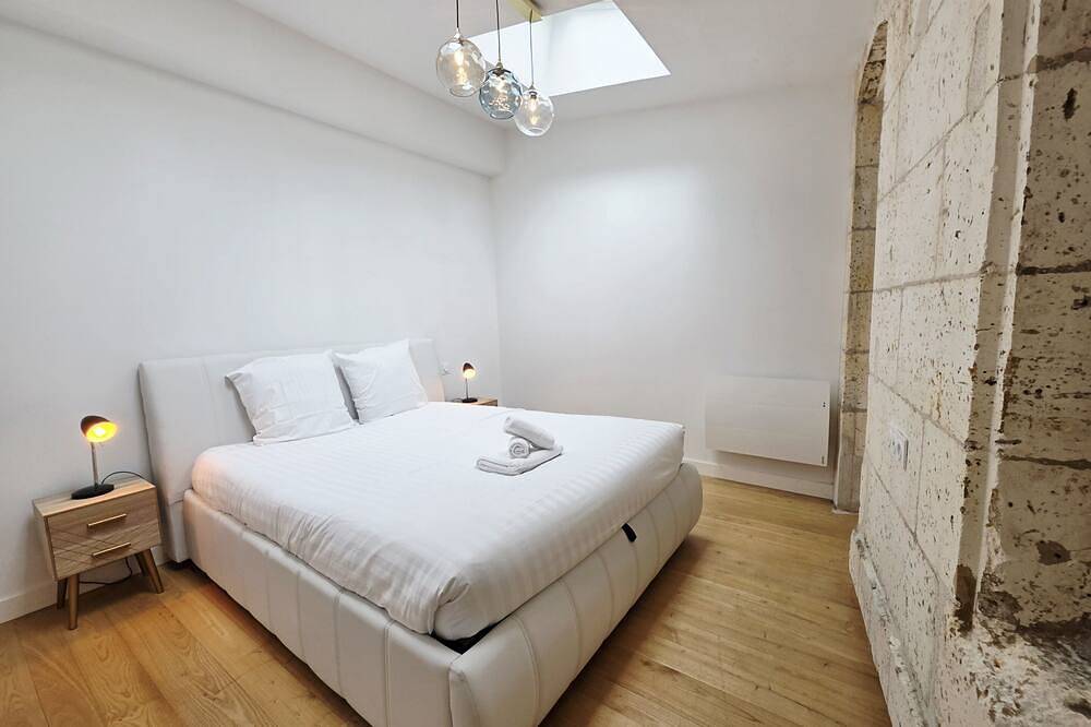 Maison élégante avec terrasse • Parking offert in Angoulême, Charente