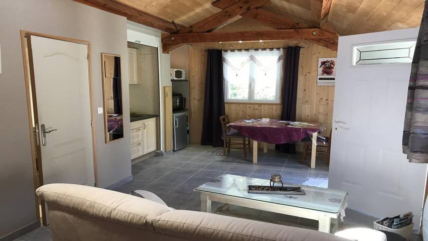 Gîte pour 2 personnes, avec terrasse à Le Bez - 2