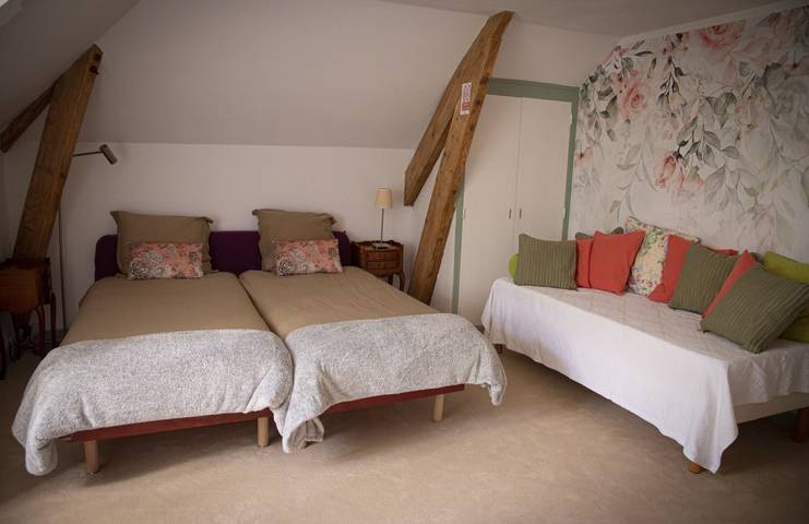 Chambre d’hôte pour 3 personnes, avec jardin, animaux acceptés à La Ferté-Saint-Cyr