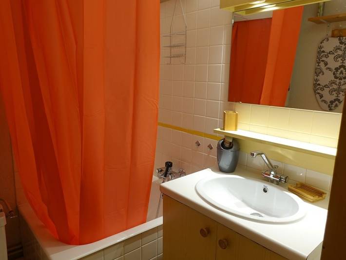 Estudio entero, Estudio Encantador 18m² - 2/3 Pers - Centro del Pueblo in Arêches, Beaufort (Rhône-Alpes)