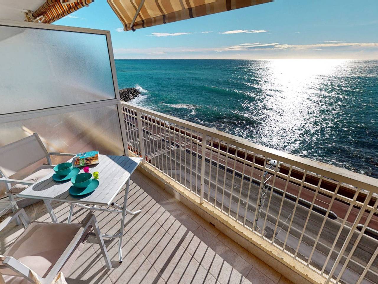 Ganzes Studio, Klimatisiertes Studio mit Terrasse am Meer in Menton, Nizza und Umgebung