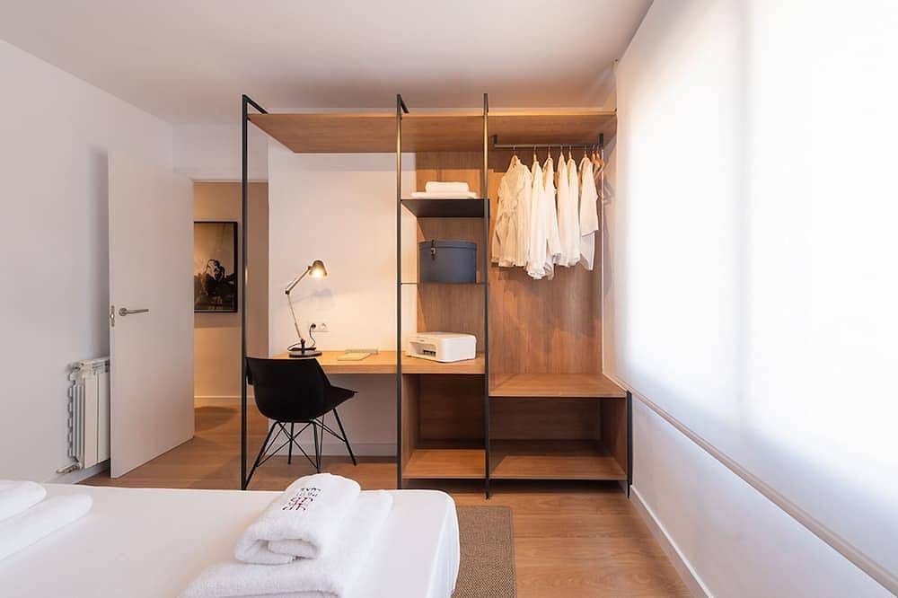Apartamento entero, Petit Luxe làtic Terrassa in Tarrasa, Interior de Barcelona