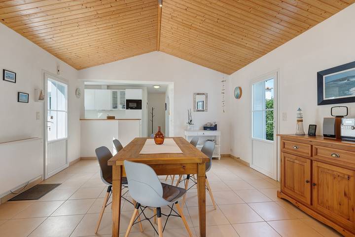 Casa 'Maison Dunes De Barbatre' con terraza compartida, jardín privado y Wi-Fi in Barbâtre, Noirmoutier