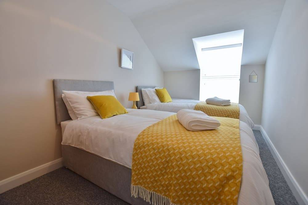 Ganze Wohnung, Inspiriert von The Prom in der Nähe von Beach & Portstewart Golf Club in Portstewart, Grafschaft Londonderry