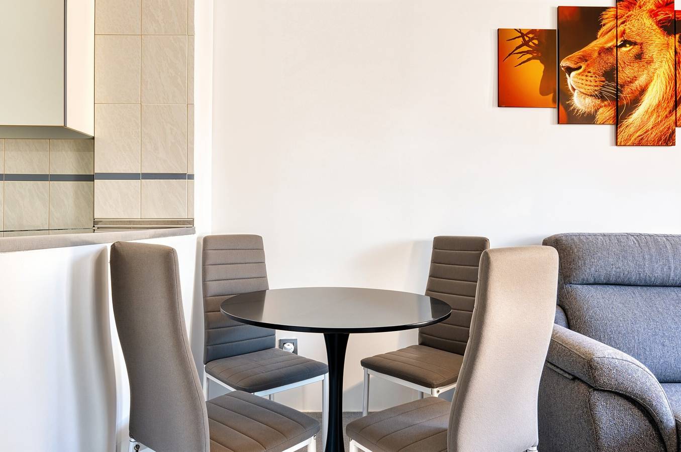 Appartement entier, Appartement 'Noel Villajoyosa' avec piscine partagée, Wi-Fi et climatisation in La Vila Joiosa, Costa Blanca