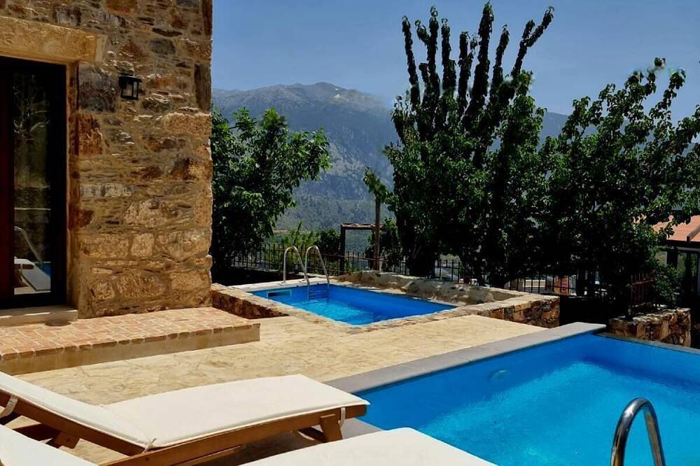 Minos Country Living Alexander maisonette with private pool in Chania und Umgebung