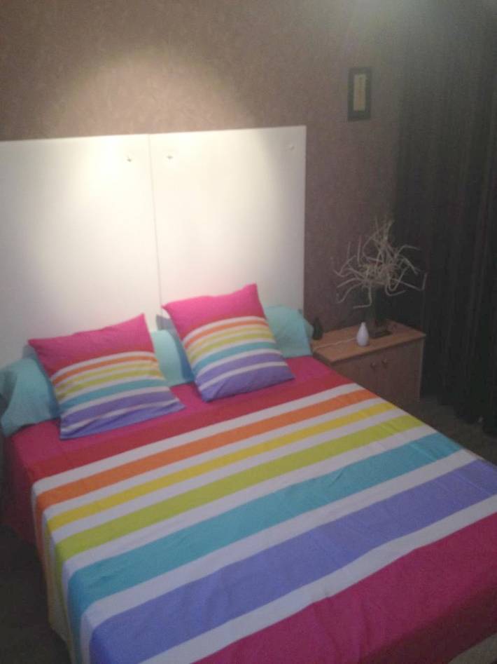 Gîte pour 2 personnes, avec jardin ainsi que piscine et terrasse à Cournon-d'Auvergne - 2