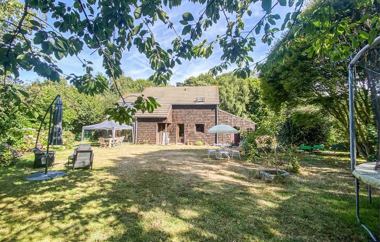 Ferienhaus für 9 Personen, mit Garten und Sauna
