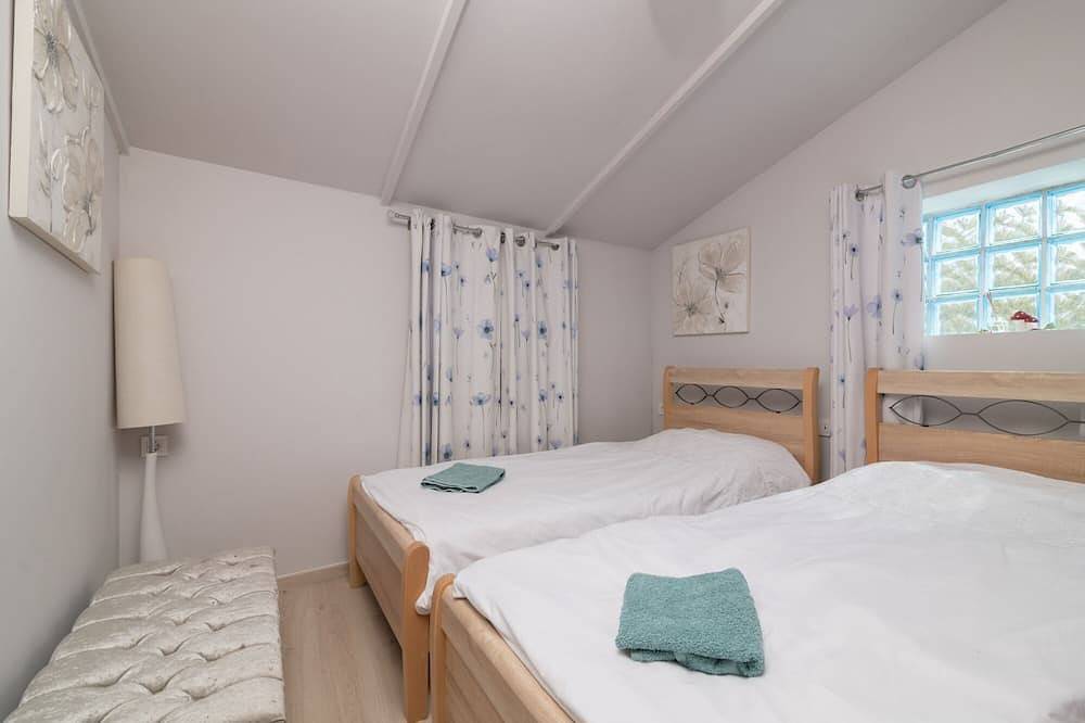 Sweet cottage retreat - 2 bedroom house in Psarou, Alykes