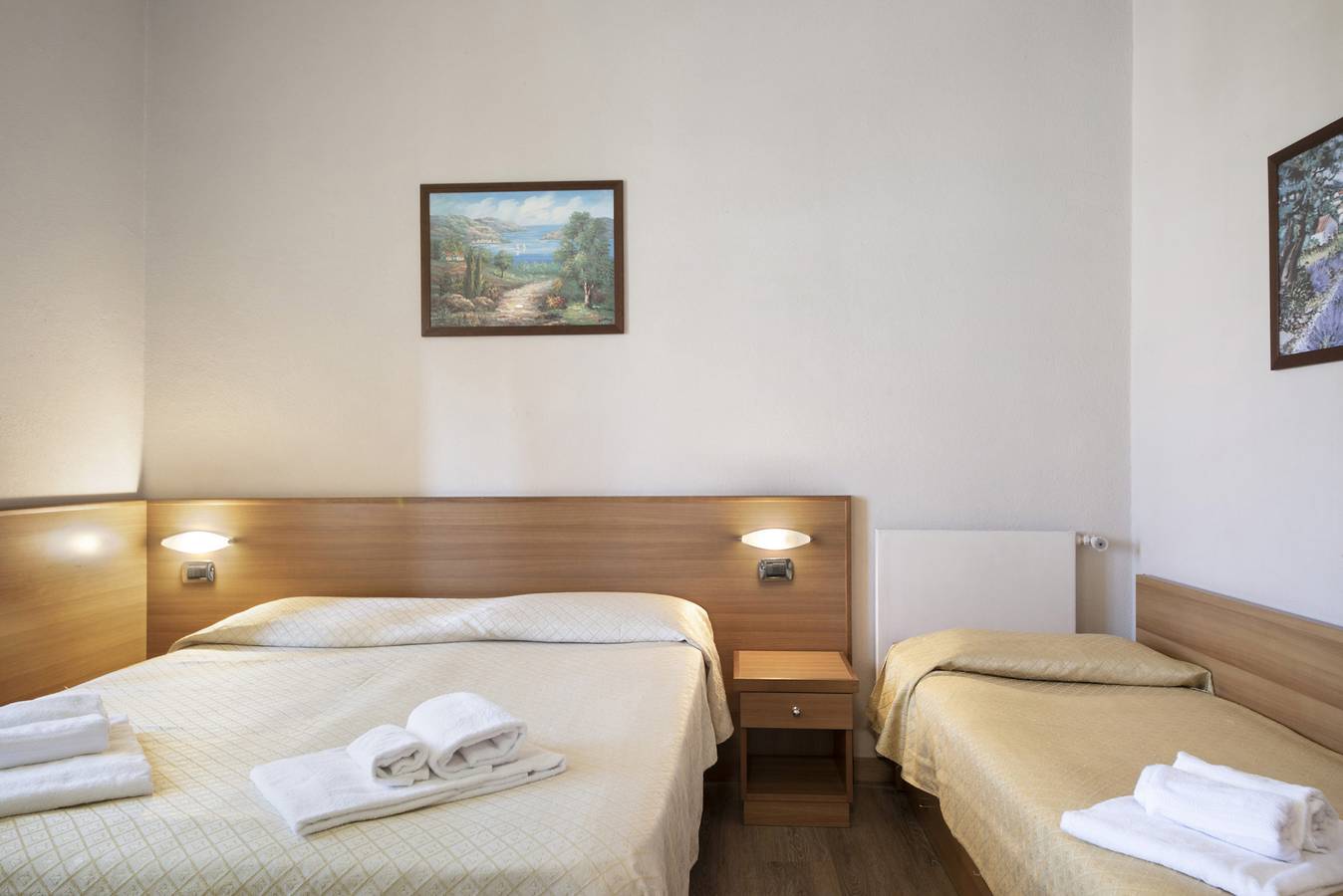 Entire apartment, Apartment "Bilocale Moneglia 37" with Shared Pool and Wi-Fi in Moneglia, Riviera di Levante