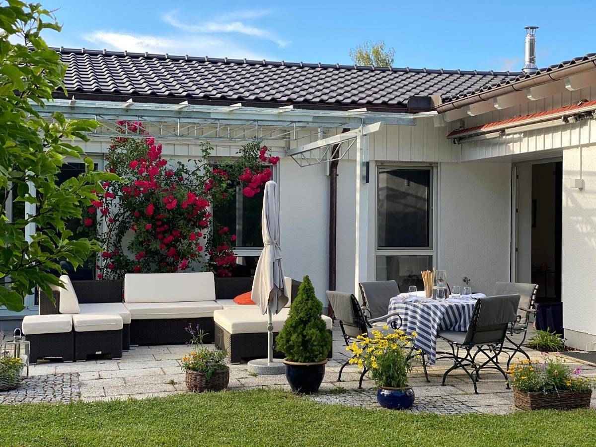 Two-Bedroom House in Pöcking, Starnberger See