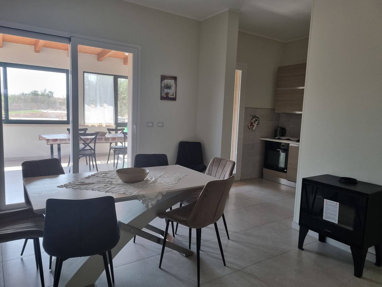 Villa 'Corbezzolo' con Piscina Compartida, Wi-Fi y Aire Acondicionado in Galatone, Golfo de Tarento