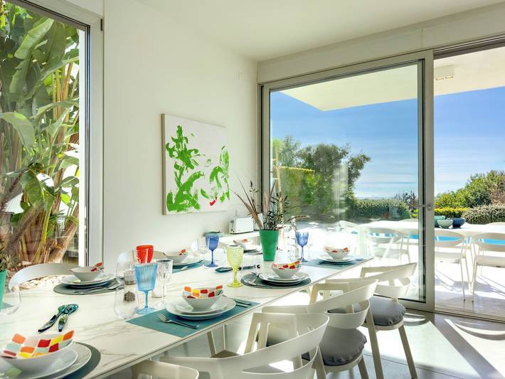 Holiday Home 'Casa Paraty' with Sea View, Wi-Fi and Air Conditioning in Santa Bárbara de Nexe, Faro District
