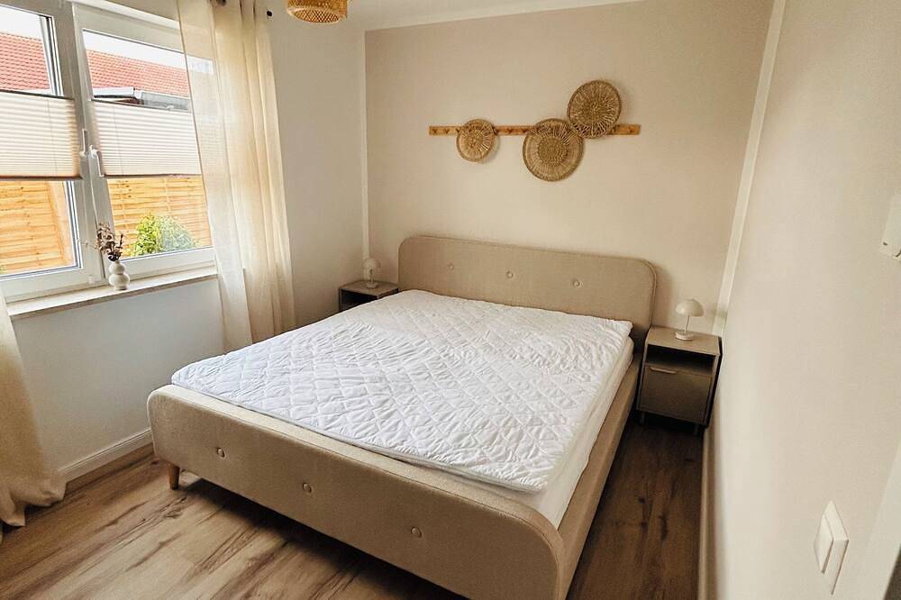 Ganze Wohnung, Ferienhaus Lounis - Wohnung 1 in Bützow, Mecklenburgische Seenplatte
