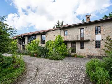 Villa per 12 Persone in Trezzo Tinella, Provincia di Cuneo, Foto 2