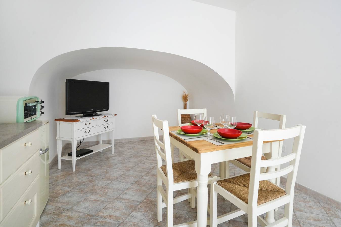 Ganze Wohnung, Ferienwohnung 'Giona's Guest House' mit Balkon, Wi-Fi und Klimaanlage in Martina Franca, Tarent Provinz