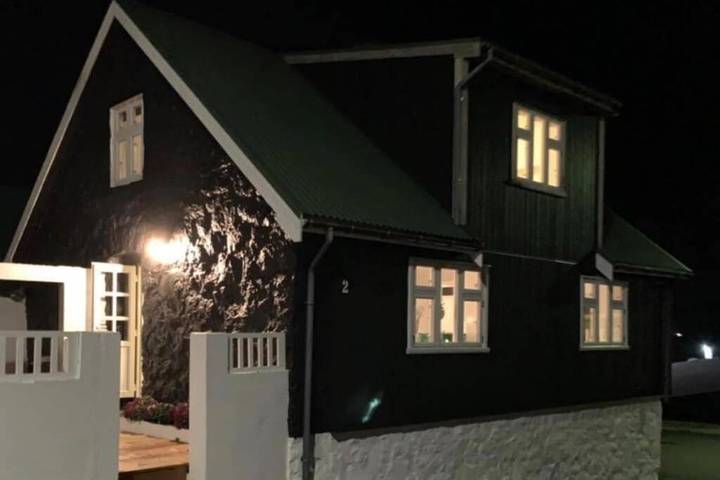 Ferienhaus für 8 Personen, mit Terrasse und Ausblick - 1