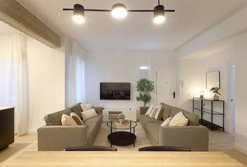 Gîte pour 8 personnes, avec terrasse à Gijón