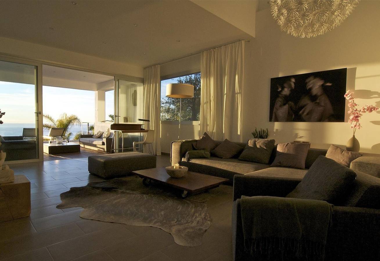 Villa 'Casa Geniol Luxury' con vistas al mar, piscina privada y Wi-Fi in La Herradura, Almuñecar