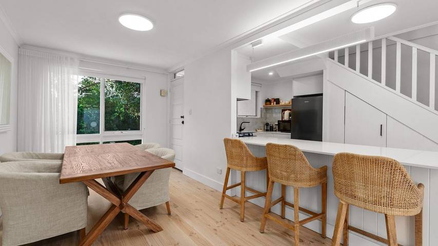 Holiday letting for 4 people, with balcony/terrace in South Australia