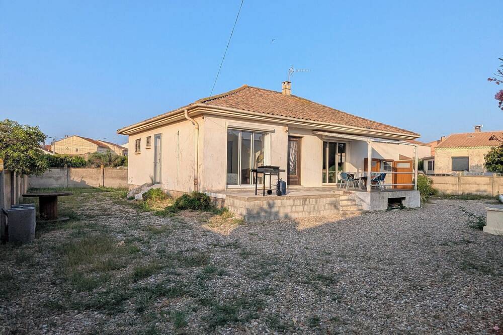 Villa pour 6 Personnes dans Valras-Plage, Région de Béziers