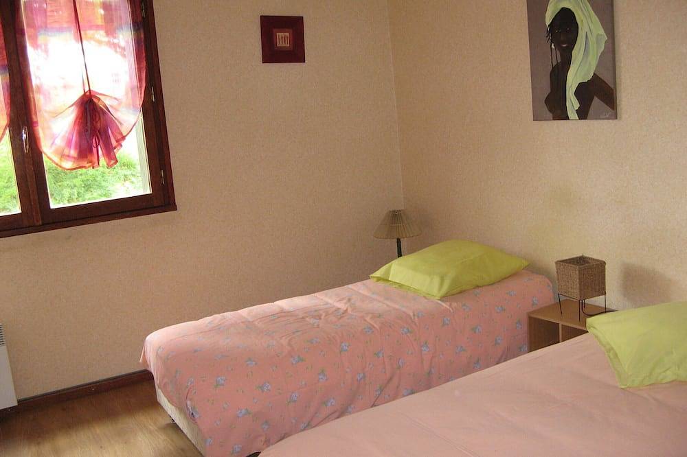 Geheel appartement, T4 gemeubileerd appartement in Cahors Lot 10 minuten lopen van het historische centrum in Cahors, Lot