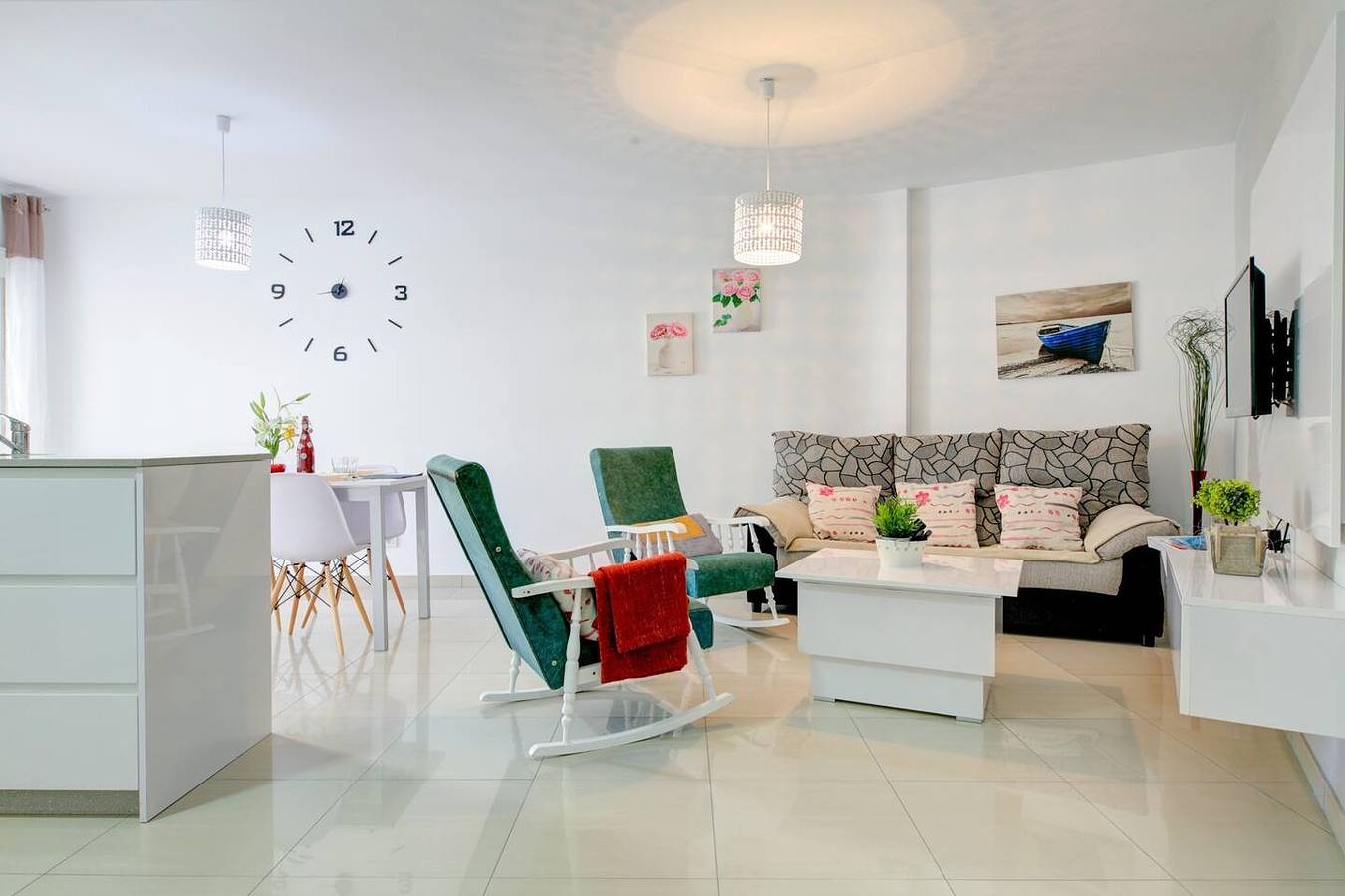 Hel leilighet, Ferieleilighet for 4 personer med badebasseng in Nerja Centre, Nerja
