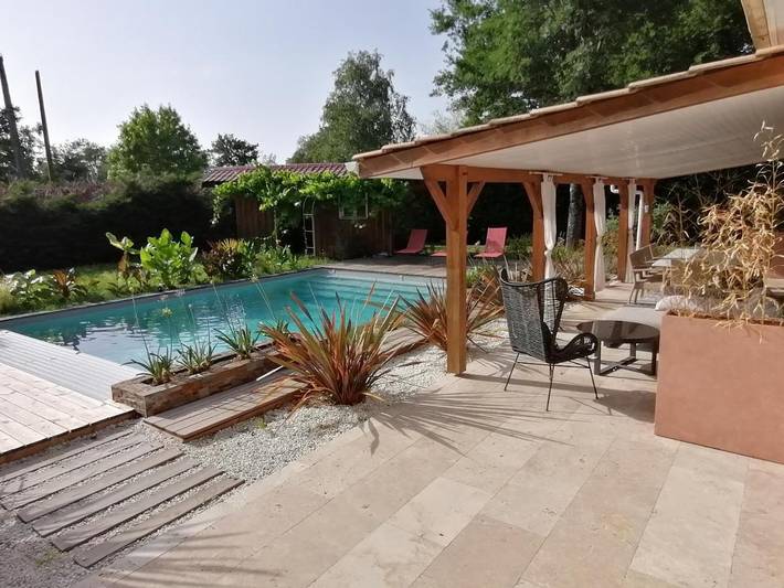 Location de vacances pour 10 personnes, avec piscine et jardin à Sainte-Eulalie-en-Born - 4