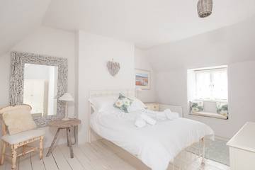 Glamping for 4 People in Marlborough (South Devon), South Devon, Photo 1
