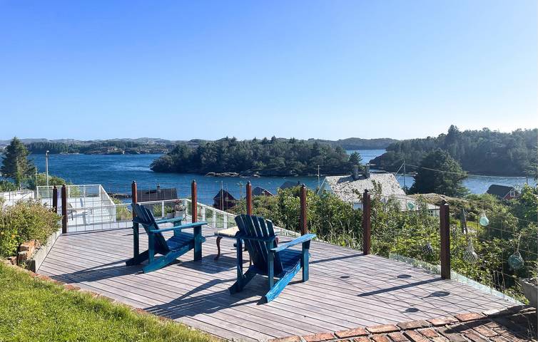 Ferienhaus für 8 Personen, mit Terrasse und Garten in Fjell - 2