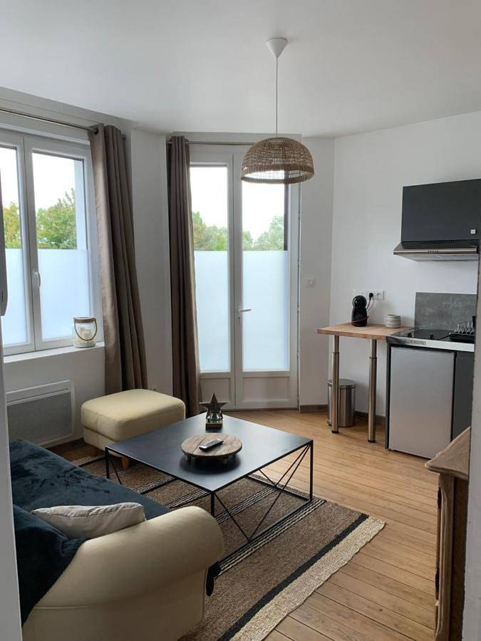 Appartement entier, One-Bedroom Apartment in Hortillonnages d'Amiens, Amiens