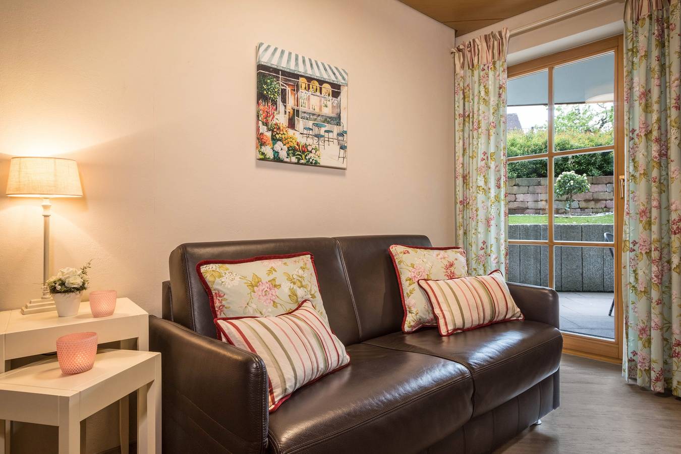 Ganze Wohnung, Gemütliche Ferienwohnung 7 auf dem "Trostelhof" mit Privatterrasse in Neufrach, Salem