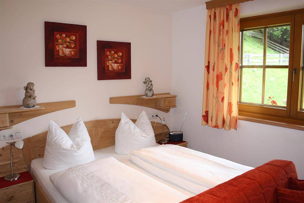 Entire holiday apartment, Haus Schoberblick in Kals am Großglockner, East Tyrol