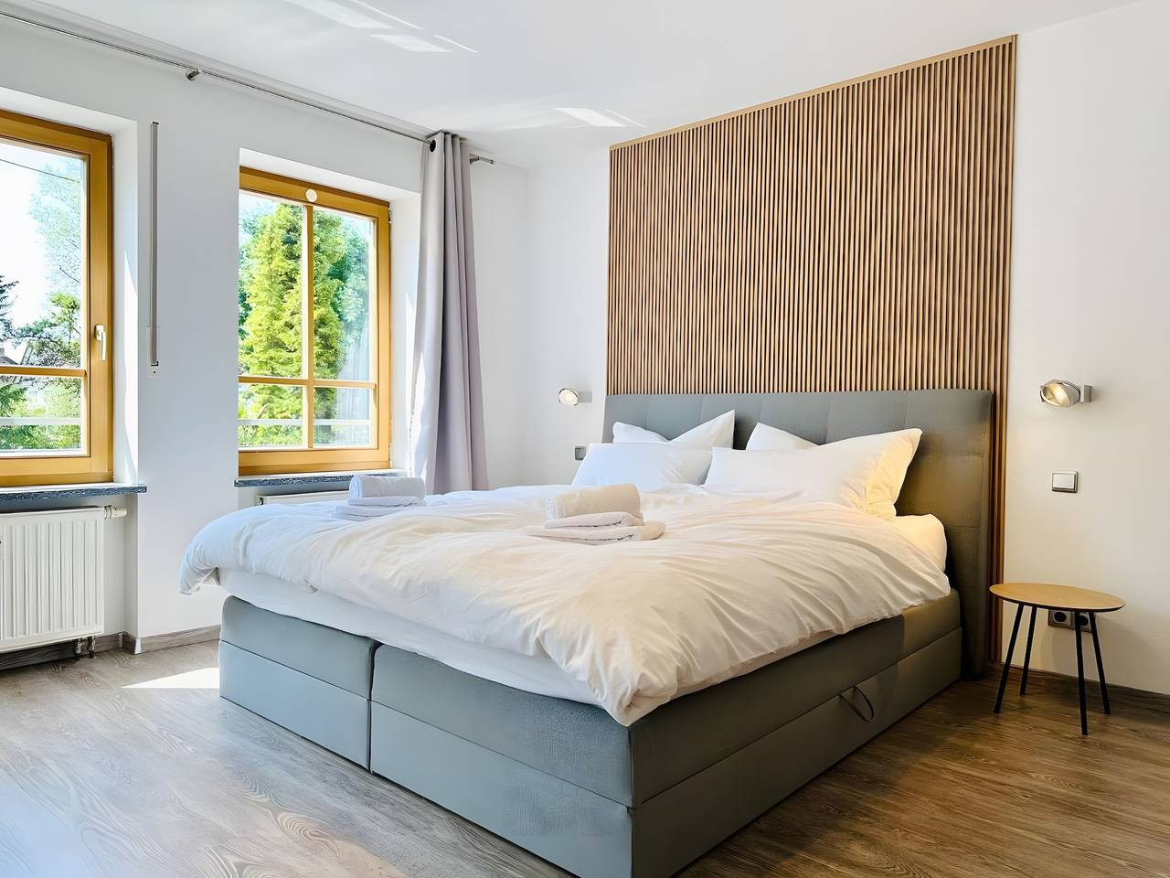 Ganze Wohnung, Moderne 3-Zi.-Wohnung Penzberg . Balkon . Parken . Bahnhof in Penzberg, Pfaffenwinkel