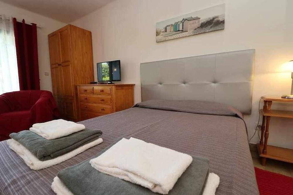 Appartamento intero, Studio Apartment with Swimming pool at São Rafael Beach - Albufeira in Albufeira, Distretto di Faro