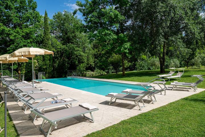 Location de vacances pour 16 personnes, avec Terrasse et Jardin à Montepulciano - 2