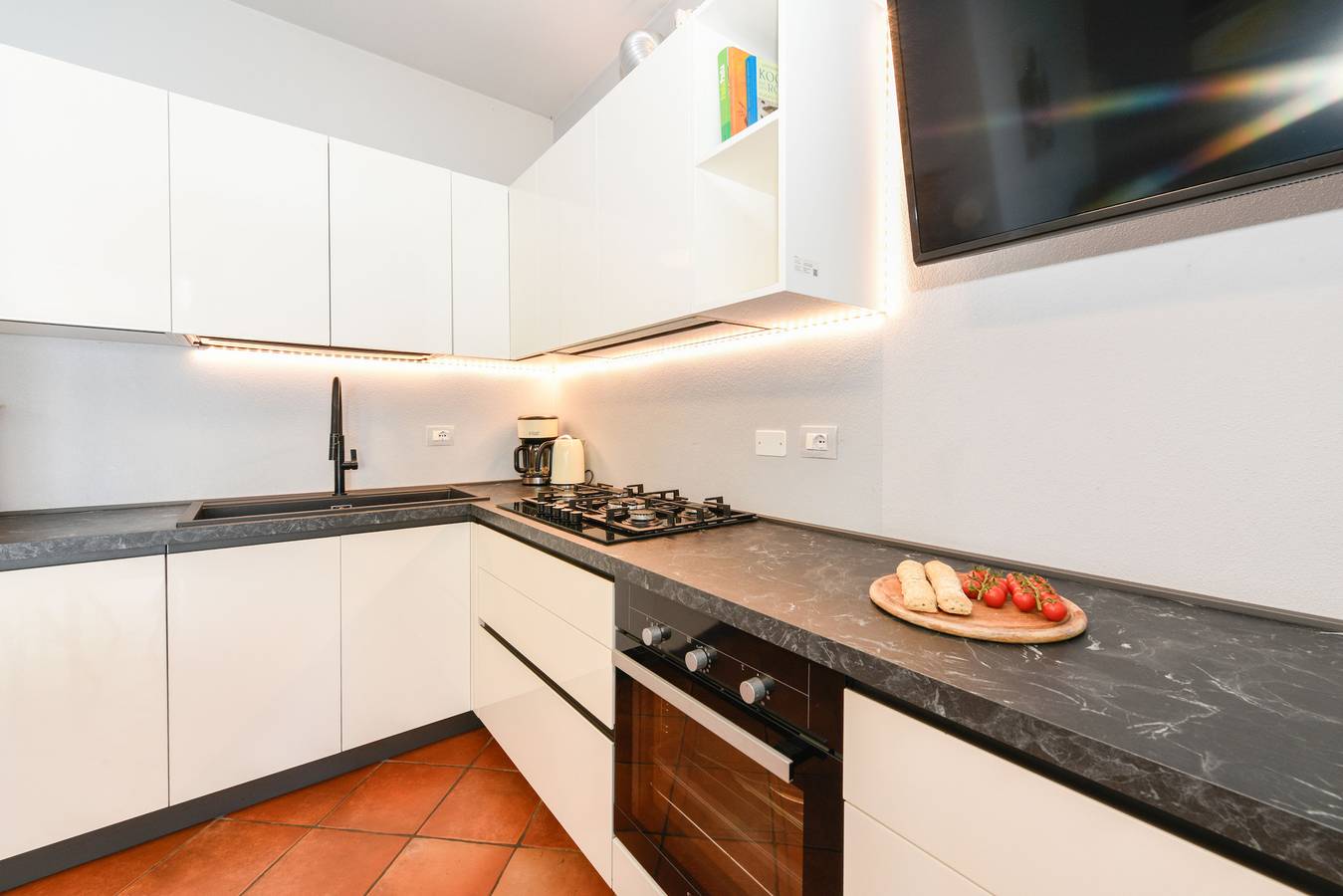 Ganze Wohnung, My Sirmione Beach Apartment Superior in Sirmione, Gardasee-Berge