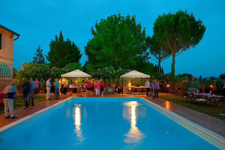 Albergo a gestione familiare per 2 persone, con giardino e panorama nonché piscina - 1